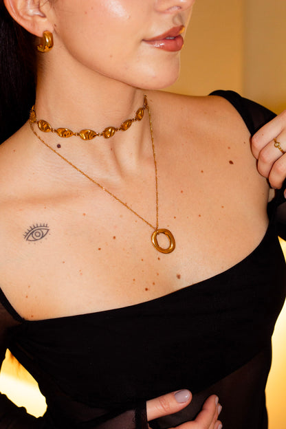 Colar Golden Ellipse